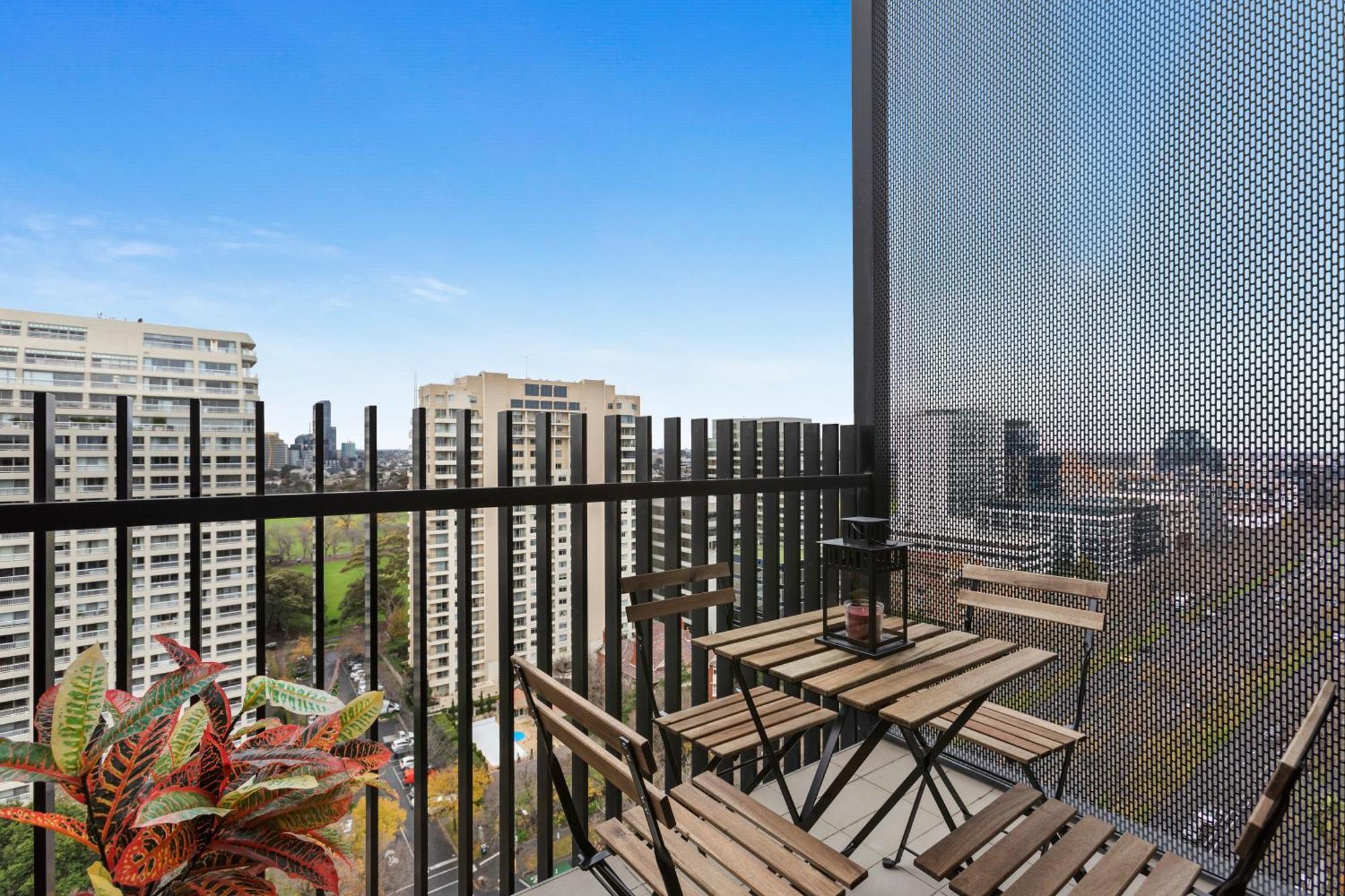 Complete Host Leopold Apartments Melbourne Phòng bức ảnh