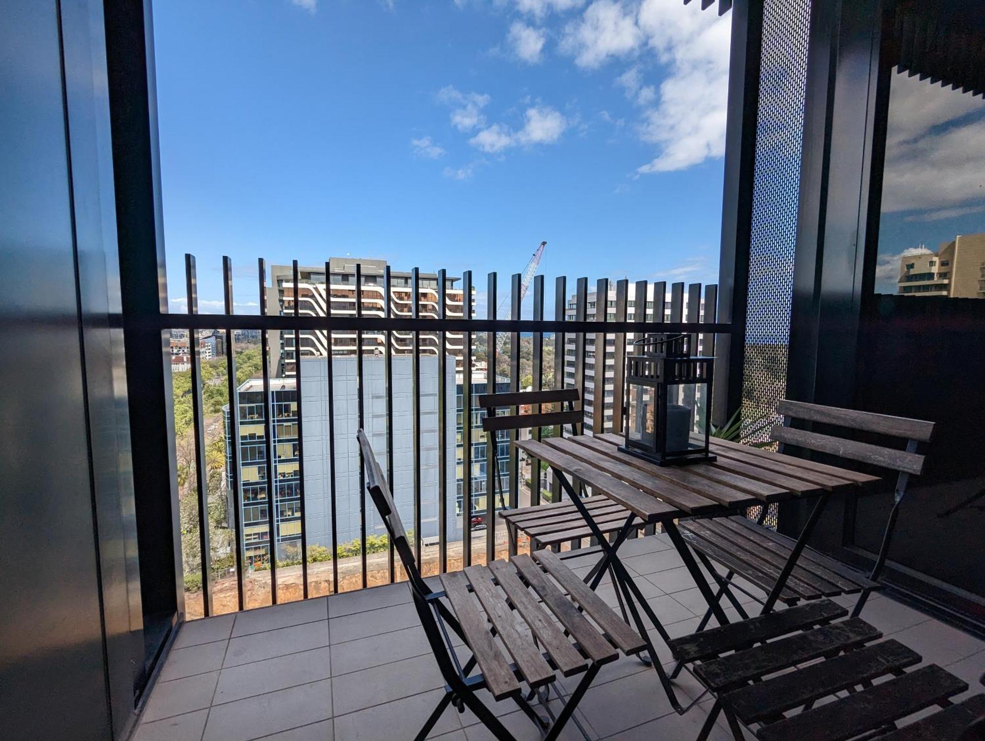 Complete Host Leopold Apartments Melbourne Phòng bức ảnh