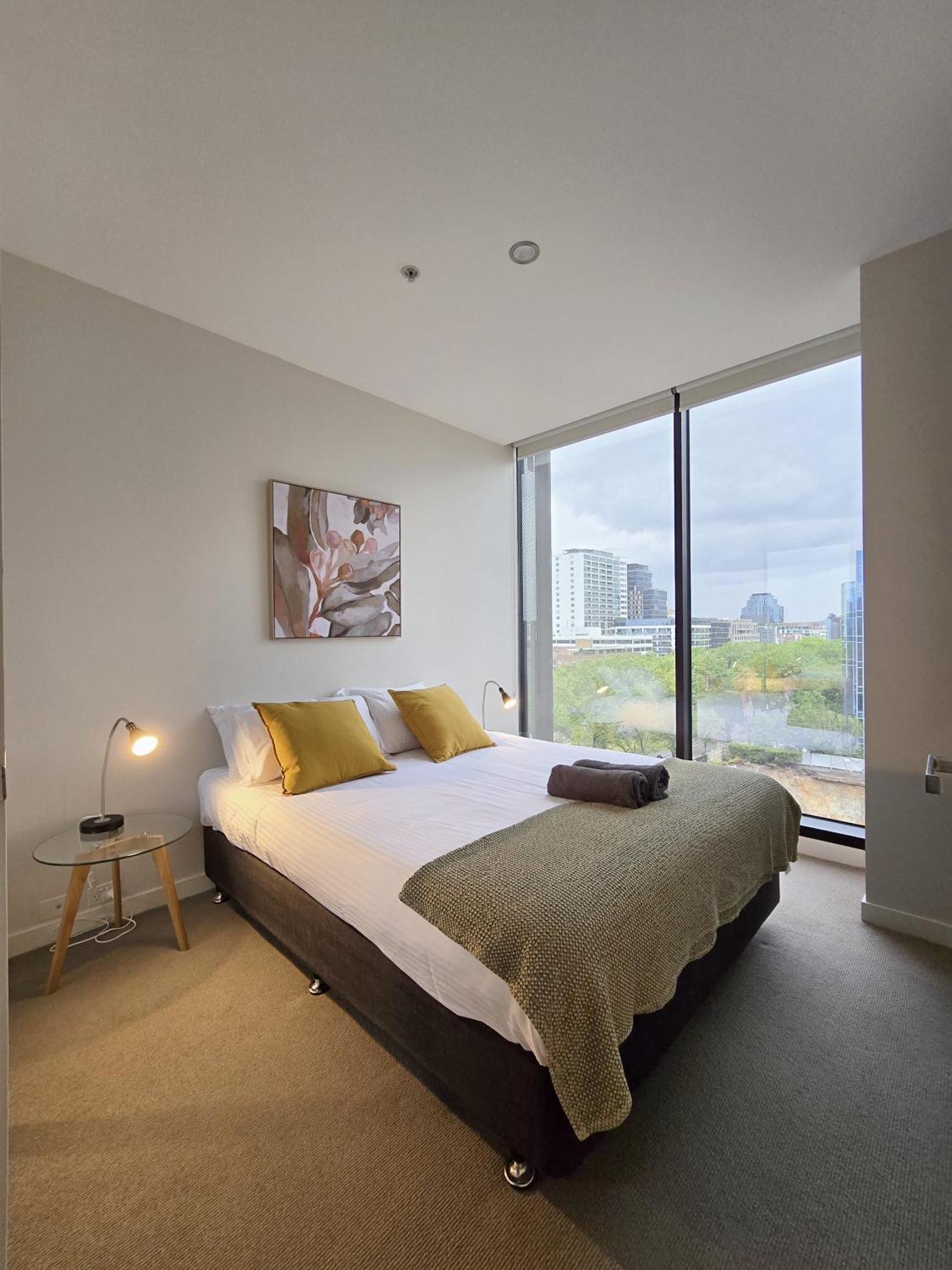 Complete Host Leopold Apartments Melbourne Phòng bức ảnh