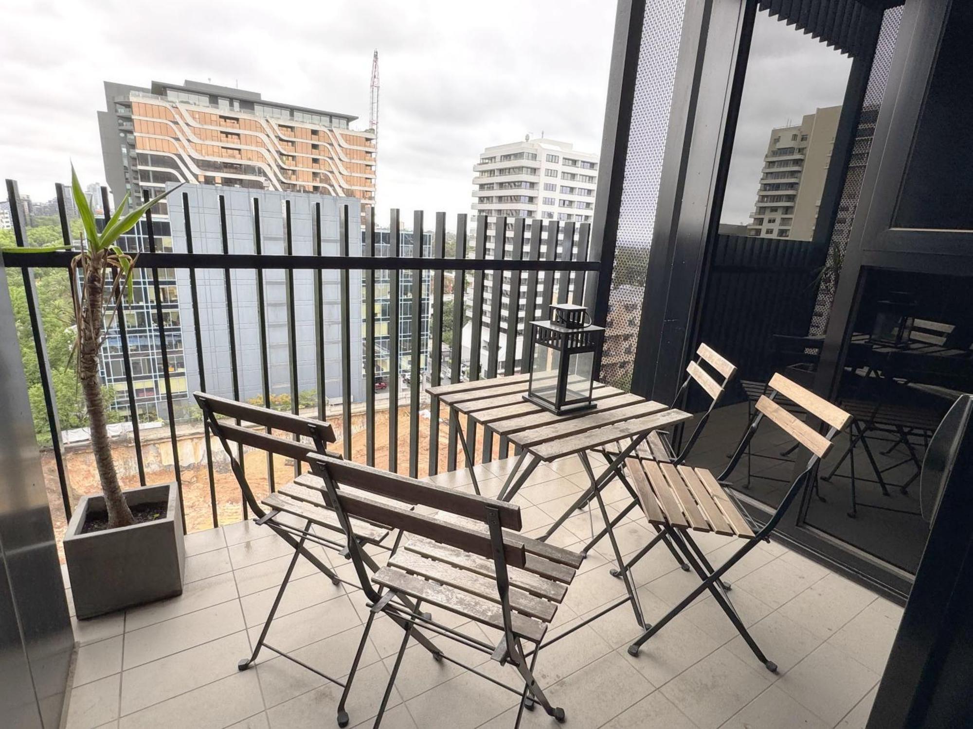 Complete Host Leopold Apartments Melbourne Phòng bức ảnh